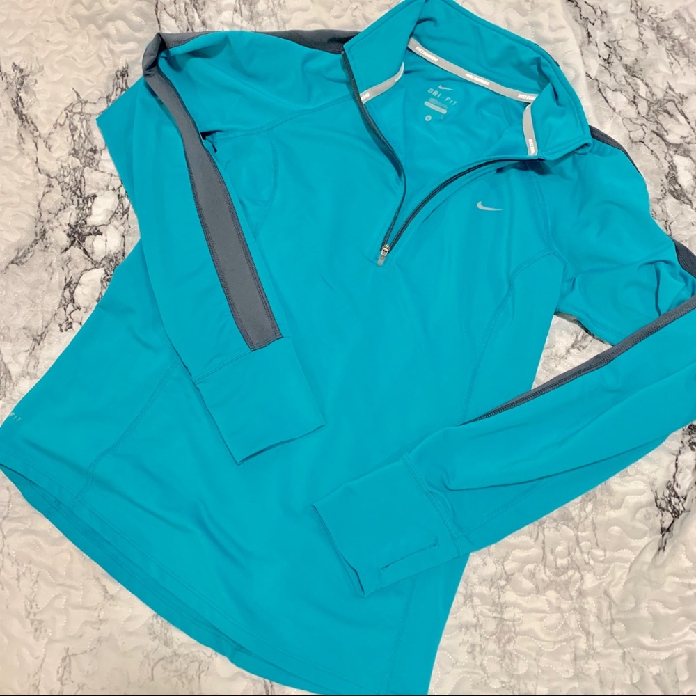 Nike dry fit long sleeve quarter zip